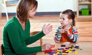 The development of speech in a child at home